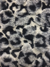 Load image into Gallery viewer, 365 GSM POLY SHERPA